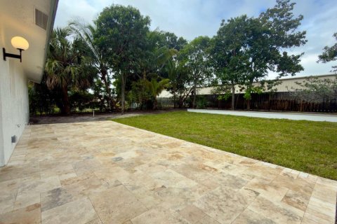 House in Delray Beach, Florida 4 bedrooms, 146.41 sq.m. № 2183034 - photo 24