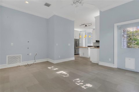 Townhouse in Winter Park, Florida 3 bedrooms, 196.58 sq.m. № 1642817 - photo 9