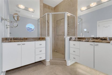 Townhouse in Winter Park, Florida 3 bedrooms, 196.58 sq.m. № 1642817 - photo 15