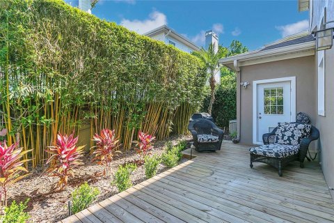 Townhouse in Winter Park, Florida 3 bedrooms, 196.58 sq.m. № 1642817 - photo 24