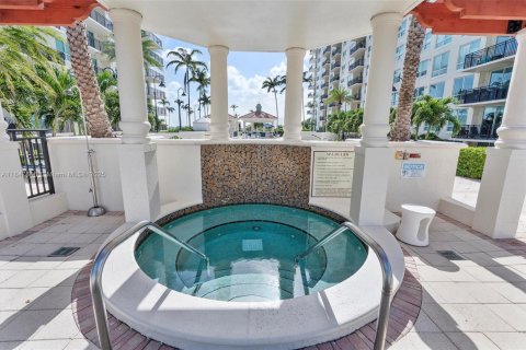 Condominio en venta en Fort Lauderdale, Florida, 2 dormitorios, 101.54 m2 № 1849136 - foto 18