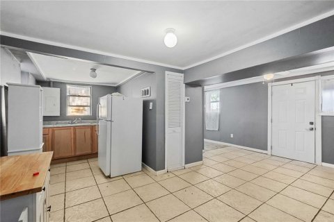 Commercial property in Tampa, Florida 199.74 sq.m. № 1634799 - photo 16