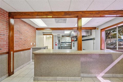 Commercial property in Tampa, Florida 199.74 sq.m. № 1634799 - photo 3