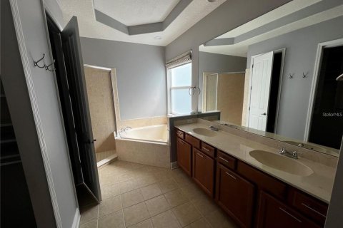Villa ou maison à louer à Orlando, Floride: 3 chambres, 223.34 m2 № 2109504 - photo 12