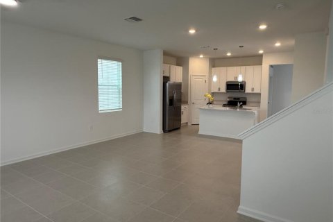 House in Kissimmee, Florida 4 bedrooms, 187.94 sq.m. № 1906771 - photo 6