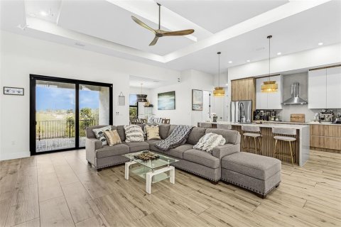 Casa en venta en Cape Coral, Florida, 3 dormitorios, 180.23 m2 № 2356093 - foto 7