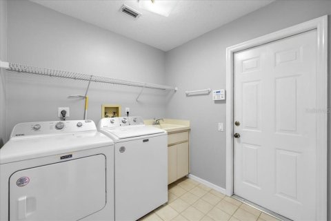 Villa ou maison à louer à Hudson, Floride: 3 chambres, 199 m2 № 2421624 - photo 28