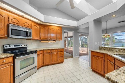 Villa ou maison à louer à Hudson, Floride: 3 chambres, 199 m2 № 2421624 - photo 21