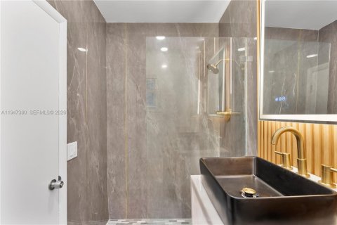 Снять в аренду виллу или дом в Майами, Флорида 3 спальни, 178.47м2, № 2003799 - фото 8