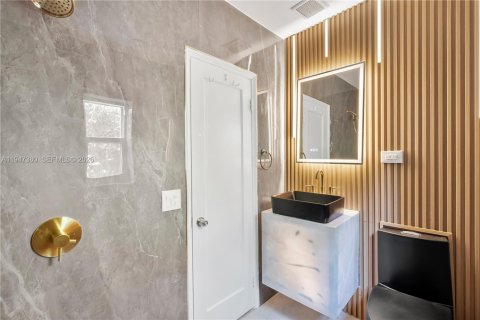 Снять в аренду виллу или дом в Майами, Флорида 3 спальни, 178.47м2, № 2003799 - фото 11