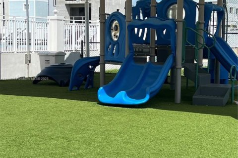 Terrain à vendre à Key Largo, Floride № 1930170 - photo 11