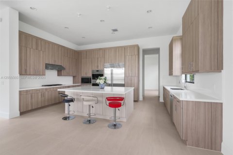 Villa ou maison à louer à Boca Raton, Floride: 6 chambres, 759.85 m2 № 2270037 - photo 5