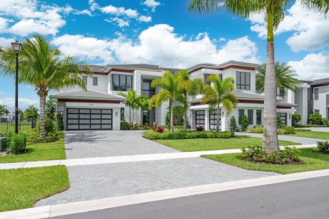 Villa ou maison à Boca Raton, Floride 6 chambres, 759.85 m2 № 2270037