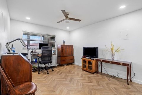 Condominio en venta en Delray Beach, Florida, 2 dormitorios, 81.75 m2 № 2245629 - foto 13