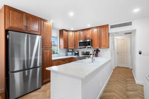 Condominio en venta en Delray Beach, Florida, 2 dormitorios, 81.75 m2 № 2245629 - foto 2