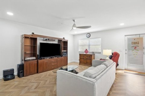 Condominio en venta en Delray Beach, Florida, 2 dormitorios, 81.75 m2 № 2245629 - foto 5