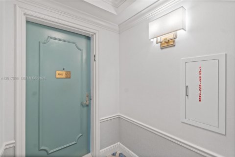 Copropriété à vendre à Miami, Floride: 3 chambres, 234.3 m2 № 2167899 - photo 11