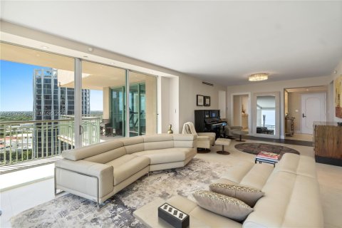 Copropriété à vendre à Miami, Floride: 3 chambres, 234.3 m2 № 2167899 - photo 2