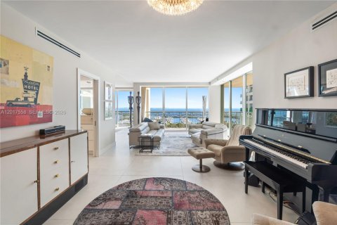 Copropriété à vendre à Miami, Floride: 3 chambres, 234.3 m2 № 2167899 - photo 7