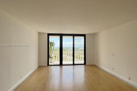 Copropriété à louer à Key Biscayne, Floride: 2 chambres, 130.9 m2 № 2024271 - photo 9