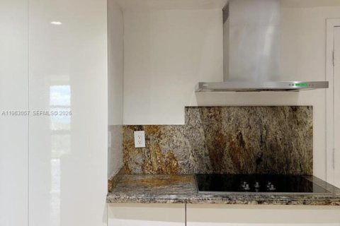 Copropriété à louer à Key Biscayne, Floride: 2 chambres, 130.9 m2 № 2024271 - photo 20