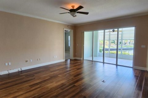Copropriété à vendre à Punta Gorda, Floride: 2 chambres, 187.85 m2 № 2415438 - photo 10
