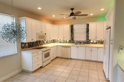 Copropriété à vendre à Punta Gorda, Floride: 2 chambres, 187.85 m2 № 2415438 - photo 16