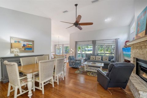 Casa en venta en Sarasota, Florida, 3 dormitorios, 199.55 m2 № 1690533 - foto 5