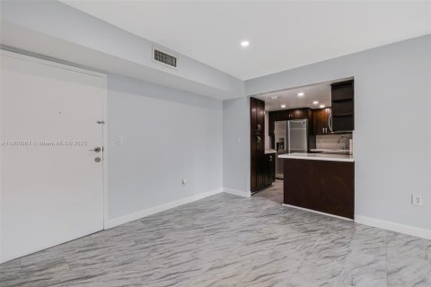 Copropriété à vendre à Miami, Floride: 3 chambres, 95.13 m2 № 1956100 - photo 12