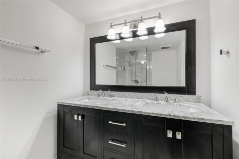 Copropriété à vendre à Miami, Floride: 3 chambres, 95.13 m2 № 1956100 - photo 10