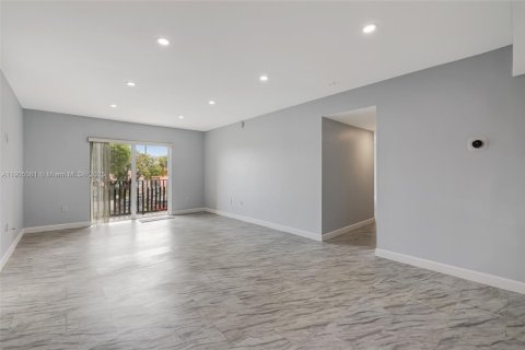 Copropriété à vendre à Miami, Floride: 3 chambres, 95.13 m2 № 1956100 - photo 21