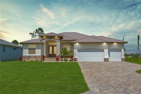 Casa en Rotonda, Florida 3 dormitorios, 208.47 m2 № 2103621