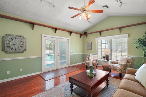 House in Eustis, Florida 3 bedrooms, 221.85 sq.m. № 1656759 - photo 29