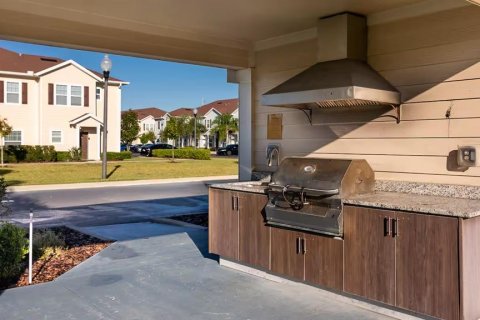 Adosado en venta en Kissimmee, Florida, 4 dormitorios, 157.38 m2 № 2212621 - foto 24