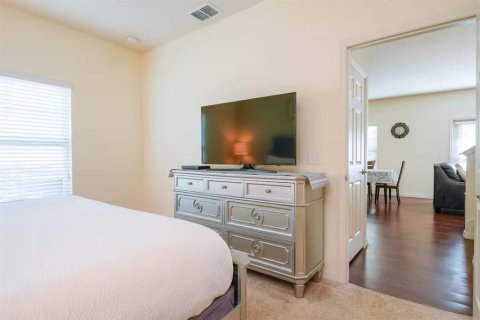 Adosado en venta en Kissimmee, Florida, 4 dormitorios, 157.38 m2 № 2212621 - foto 9