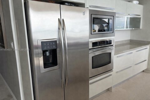 Купить кондоминиум в Майами, Флорида 2 спальни, 173.73м2, № 2009081 - фото 5