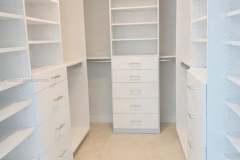 Купить кондоминиум в Майами, Флорида 2 спальни, 173.73м2, № 2009081 - фото 9