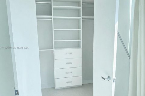 Купить кондоминиум в Майами, Флорида 2 спальни, 173.73м2, № 2009081 - фото 12