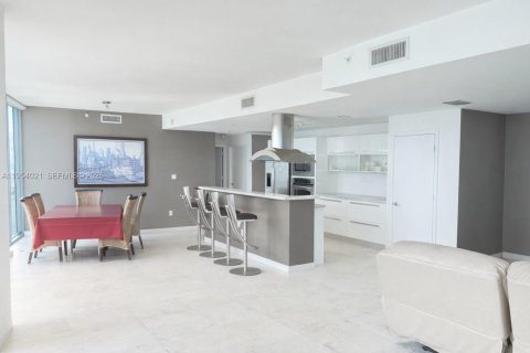 Купить кондоминиум в Майами, Флорида 2 спальни, 173.73м2, № 2009081 - фото 4