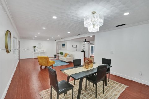 Casa en venta en Pinecrest, Florida, 4 dormitorios, 224.92 m2 № 1647028 - foto 12