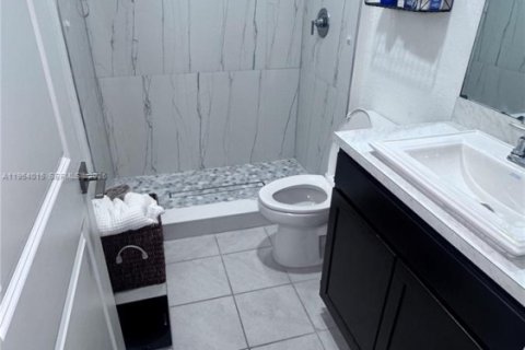 Купить таунхаус в Флорида-Сити, Флорида 4 спальни, 157.93м2, № 2008318 - фото 23