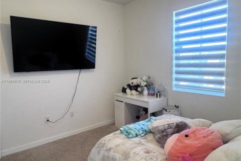 Купить таунхаус в Флорида-Сити, Флорида 4 спальни, 157.93м2, № 2008318 - фото 10