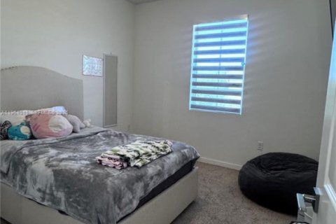 Купить таунхаус в Флорида-Сити, Флорида 4 спальни, 157.93м2, № 2008318 - фото 22