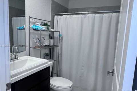 Купить таунхаус в Флорида-Сити, Флорида 4 спальни, 157.93м2, № 2008318 - фото 25