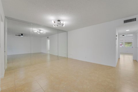 Copropriété à louer à Delray Beach, Floride: 1 chambre, 100.33 m2 № 2085921 - photo 12