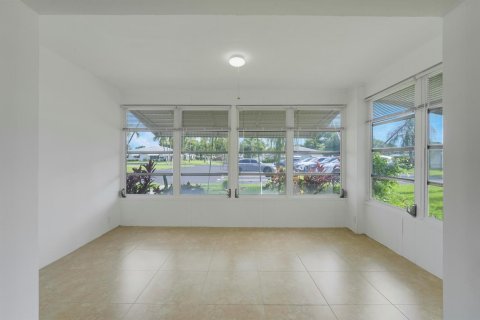 Copropriété à louer à Delray Beach, Floride: 1 chambre, 100.33 m2 № 2085921 - photo 4