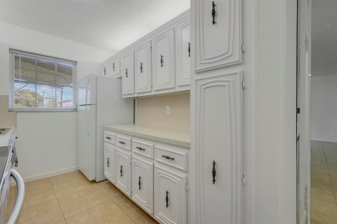 Copropriété à louer à Delray Beach, Floride: 1 chambre, 100.33 m2 № 2085921 - photo 14