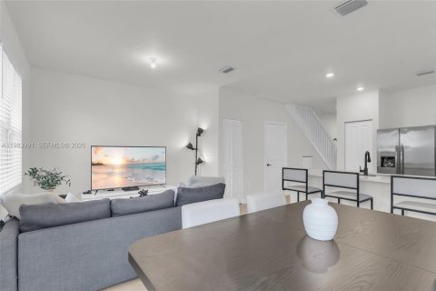 Adosado en alquiler en Homestead, Florida, 3 dormitorios, 143.53 m2 № 2048562 - foto 7