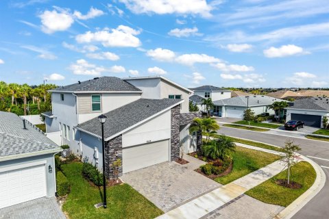 Casa en alquiler en Port St. Lucie, Florida, 4 dormitorios, 249.91 m2 № 2250677 - foto 2