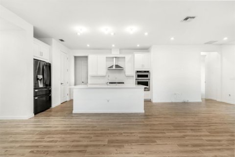 Casa en alquiler en Port St. Lucie, Florida, 4 dormitorios, 249.91 m2 № 2250677 - foto 12
